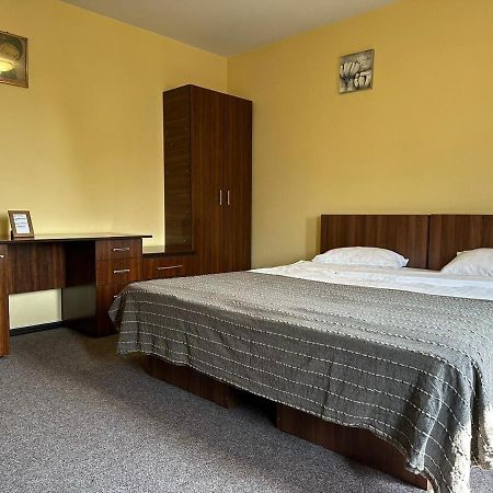 Appartamento La O Barfa Ploieşti Esterno foto